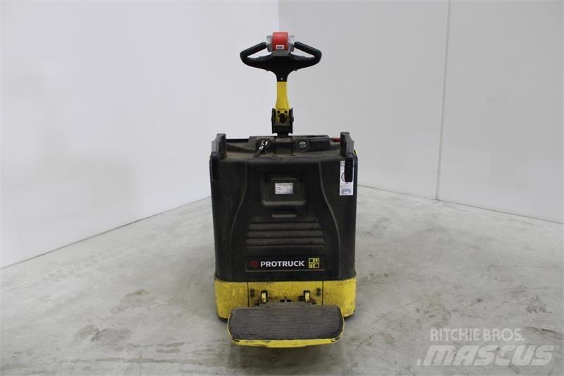 Hyster P2.0S Nisko podizni električni viljuškar sa stajalištom