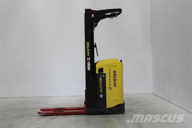 Hyster RS1.6 Samopogonski ručni viljuškari
