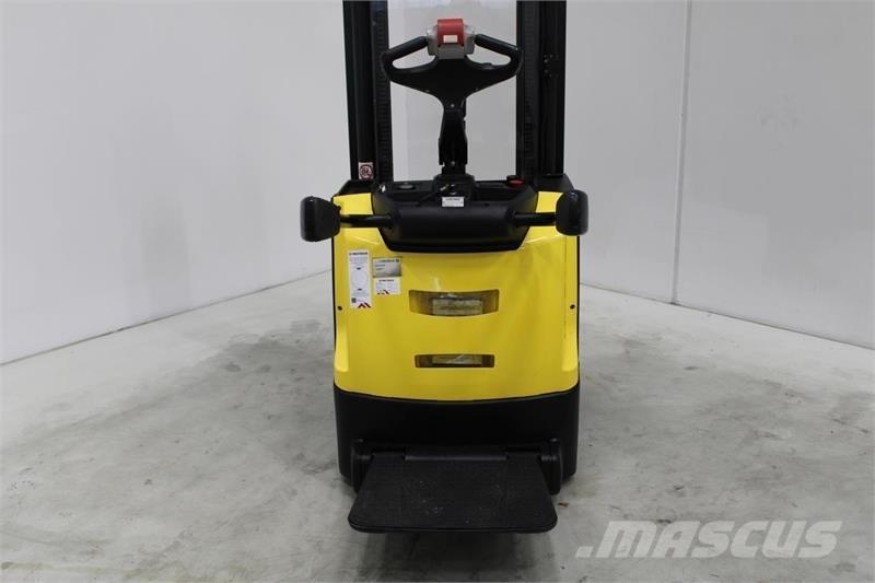 Hyster S1.6S Samopogonski ručni viljuškari