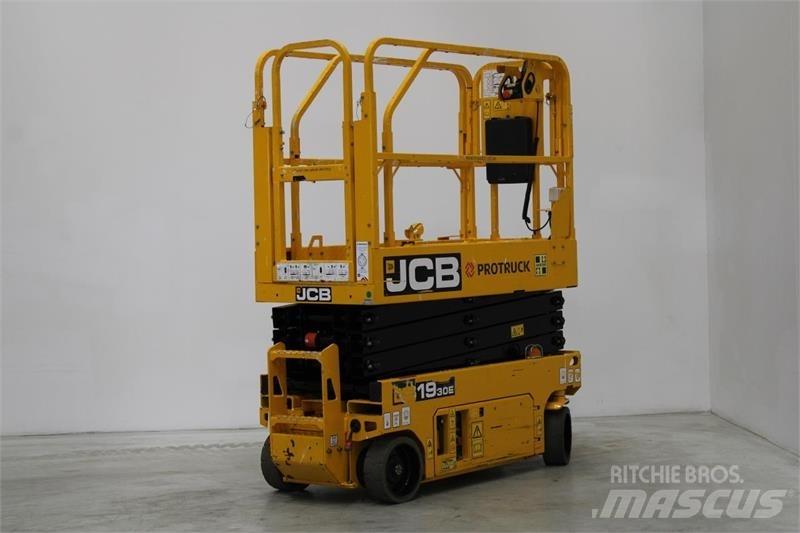 JCB S1930E Makazaste platforme