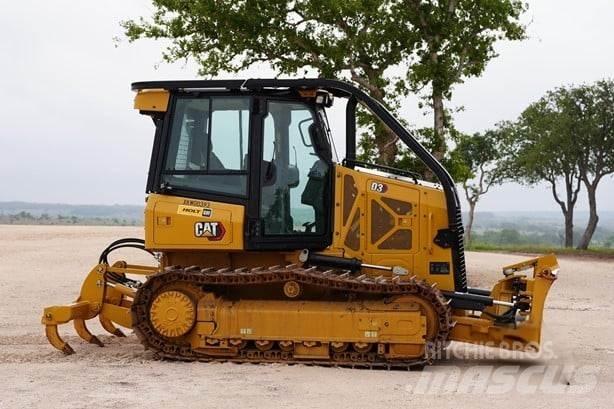 CAT D3 Buldožeri guseničari
