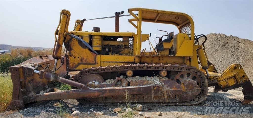 CAT D9E Buldožeri guseničari