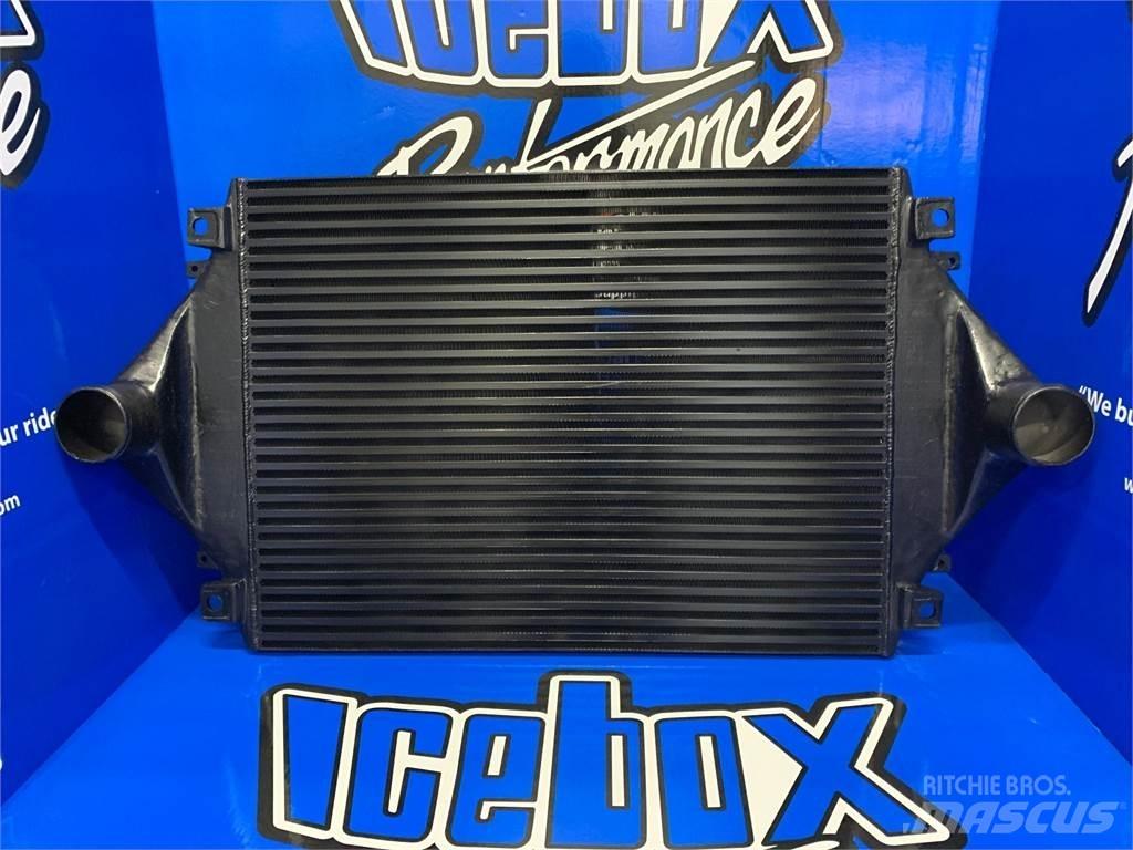 Volvo  Radijatori