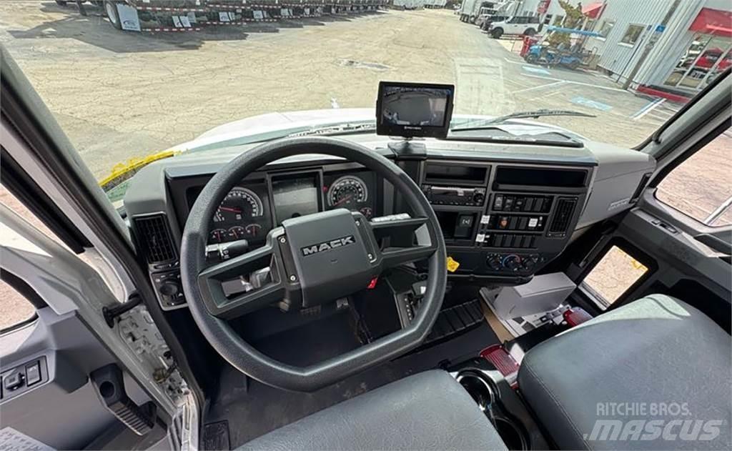 Mack MD6 Kamioni za otpad