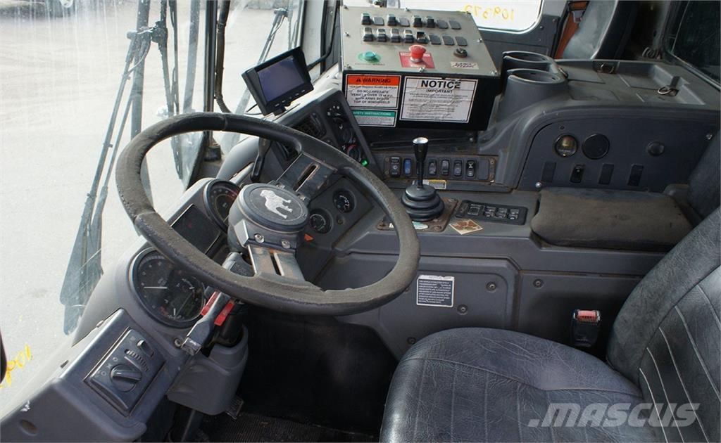 Mack MRU Kamioni za otpad