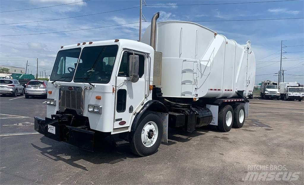 Peterbilt 320 Kamioni za otpad