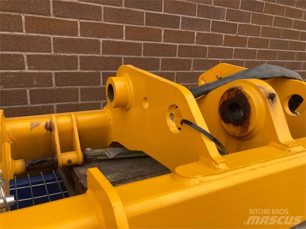 JCB Q-FIT Poljoprivredni teleskopski utovarivači