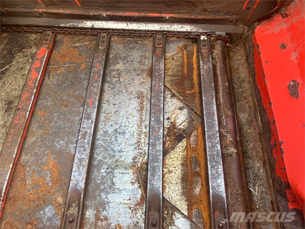 Kuhn 3570 Rezači za bale, oprema za rezanje i odvajanje bal