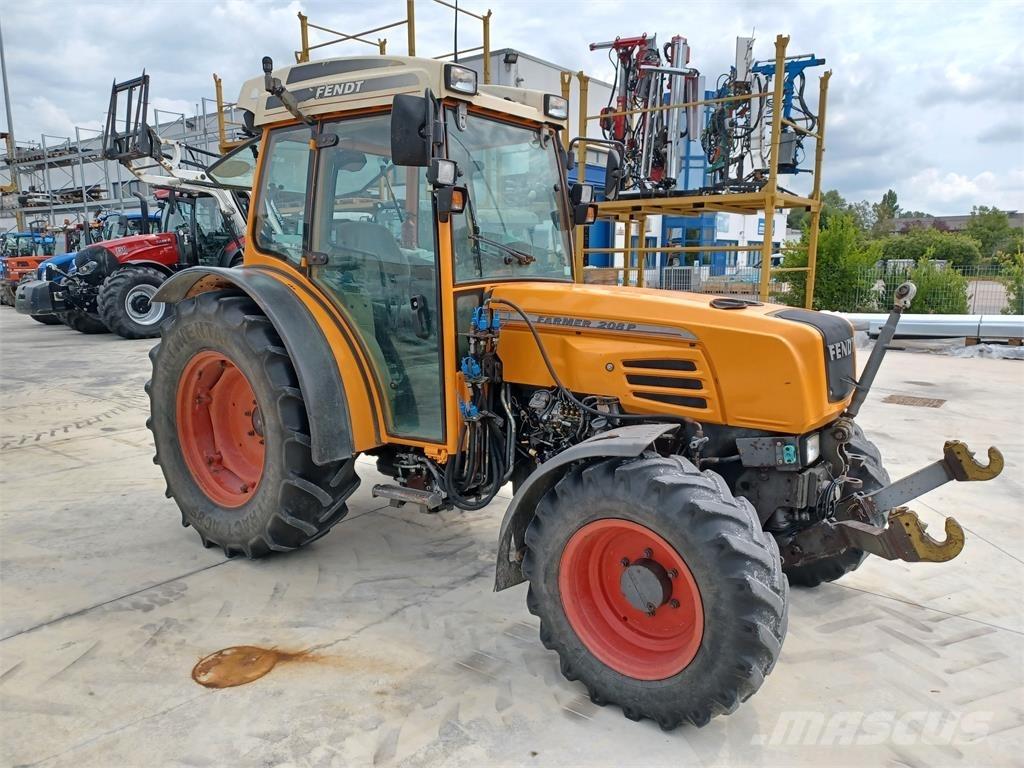 Fendt 208P Traktori