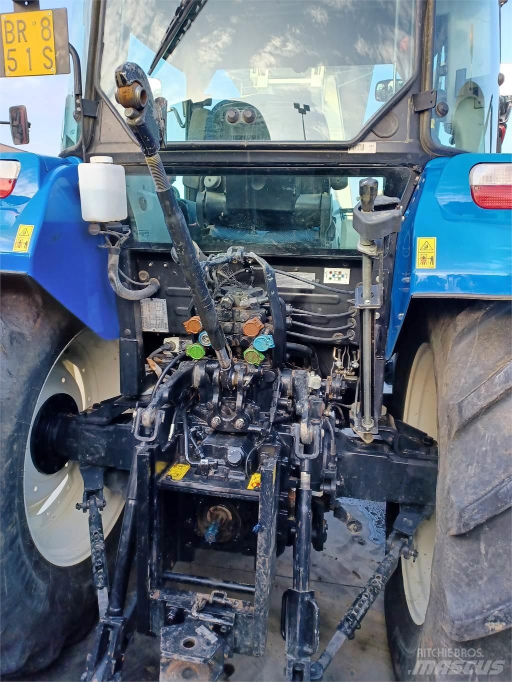 New Holland T5.95 Traktori