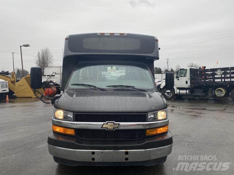 Chevrolet Express Mini autobusi