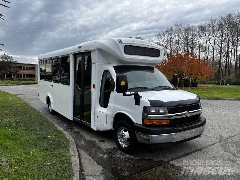 Chevrolet Express Mini autobusi
