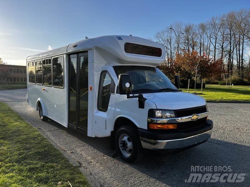 Chevrolet Express Mini autobusi