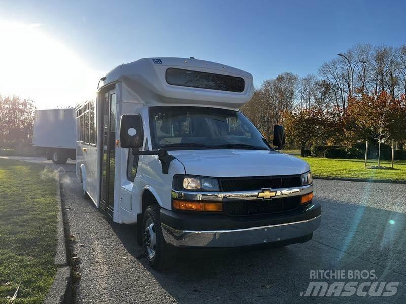 Chevrolet Express Mini autobusi