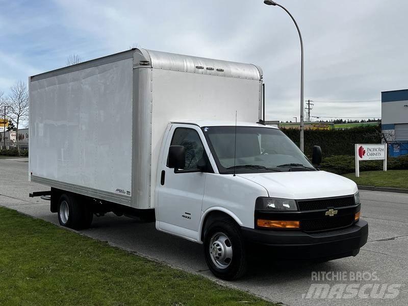 Chevrolet Express Dostavna vozila / kombiji