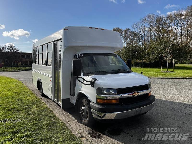 Chevrolet Express Mini autobusi