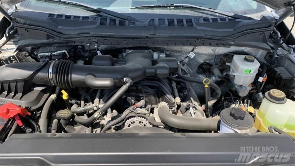 Ford F-550 Kamioni sa otvorenim sandukom