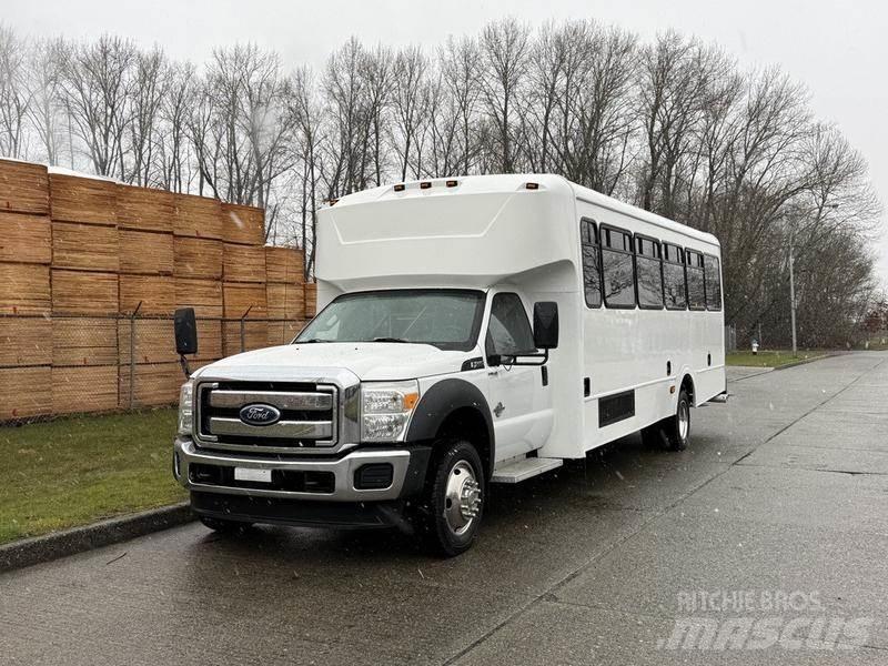 Ford F-550 Mini autobusi