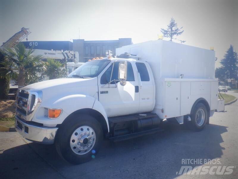 Ford F-750 Komunalna vozila za opštu namenu