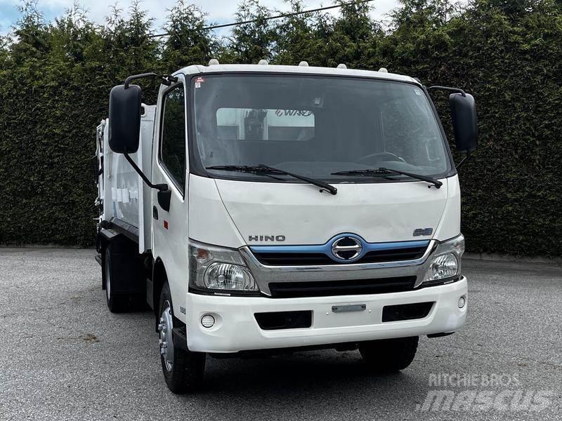 Hino 195 Kamioni za otpad