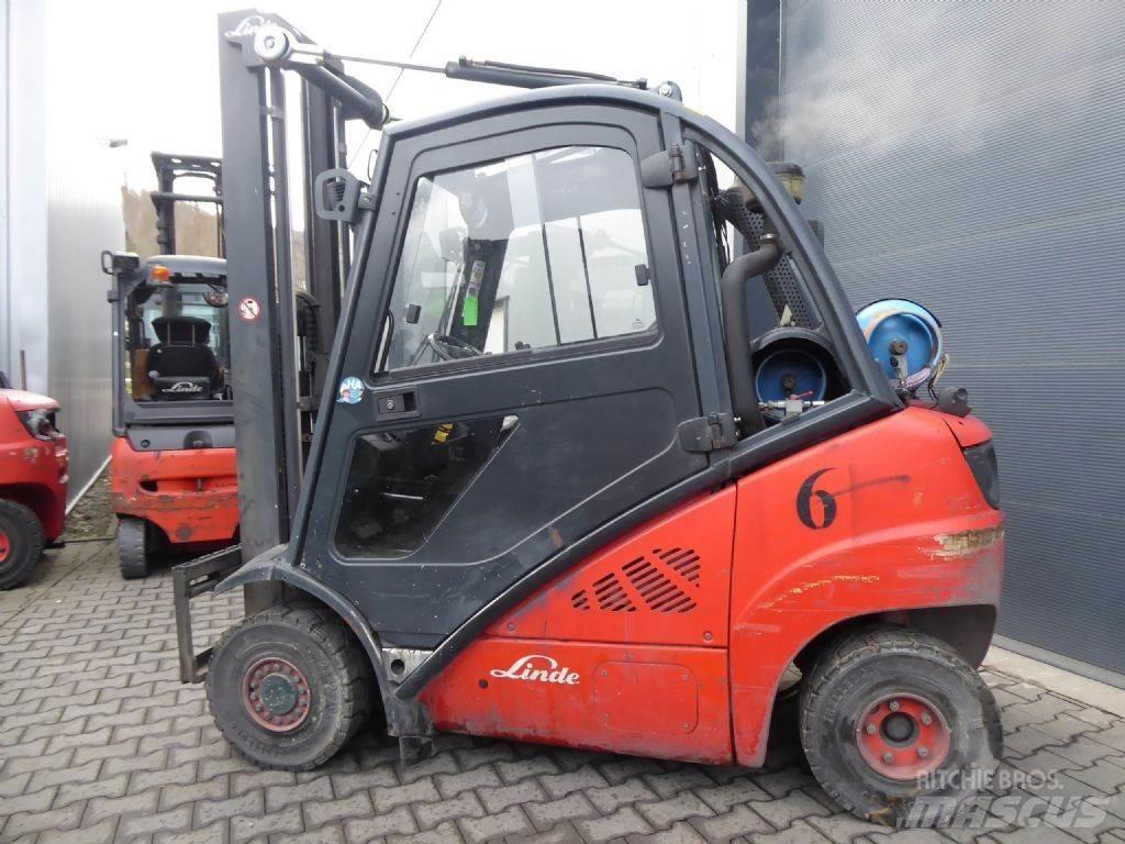 Linde H25T-01 Plinski viljuškari