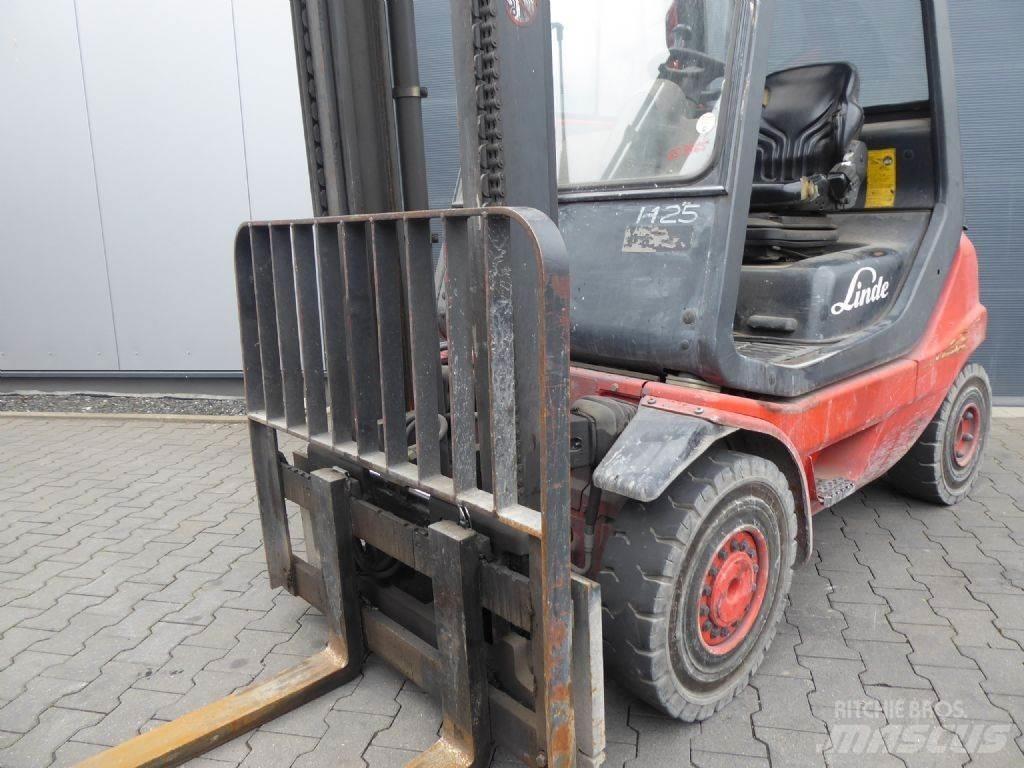 Linde H25T-03 Plinski viljuškari
