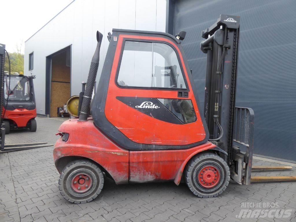 Linde H25T-03 Plinski viljuškari