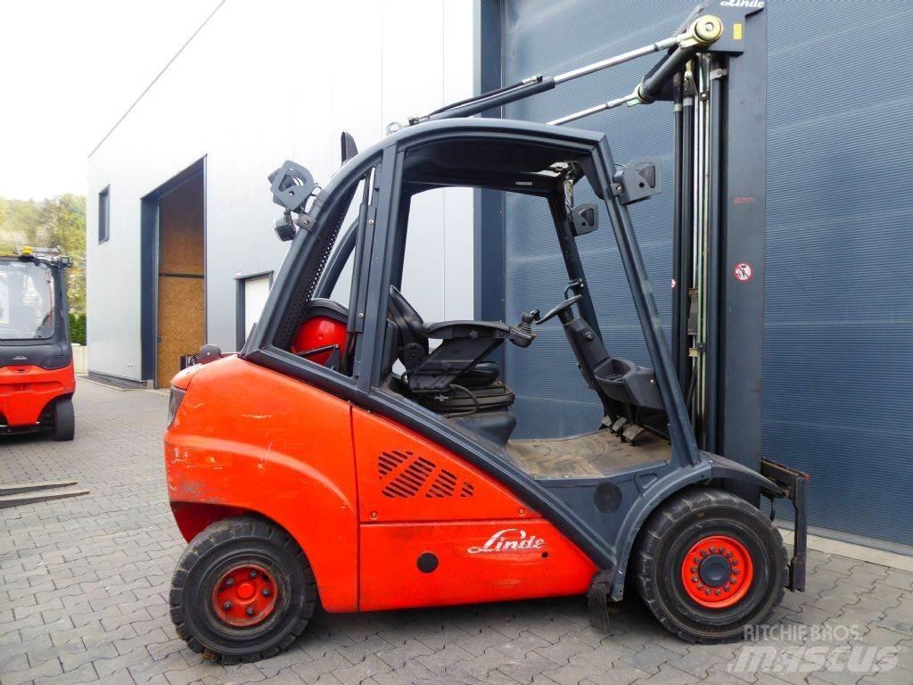 Linde H35T Plinski viljuškari