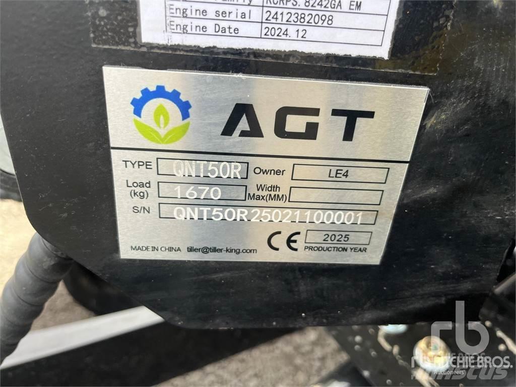 AGT QNT50R Mini bageri < 7t