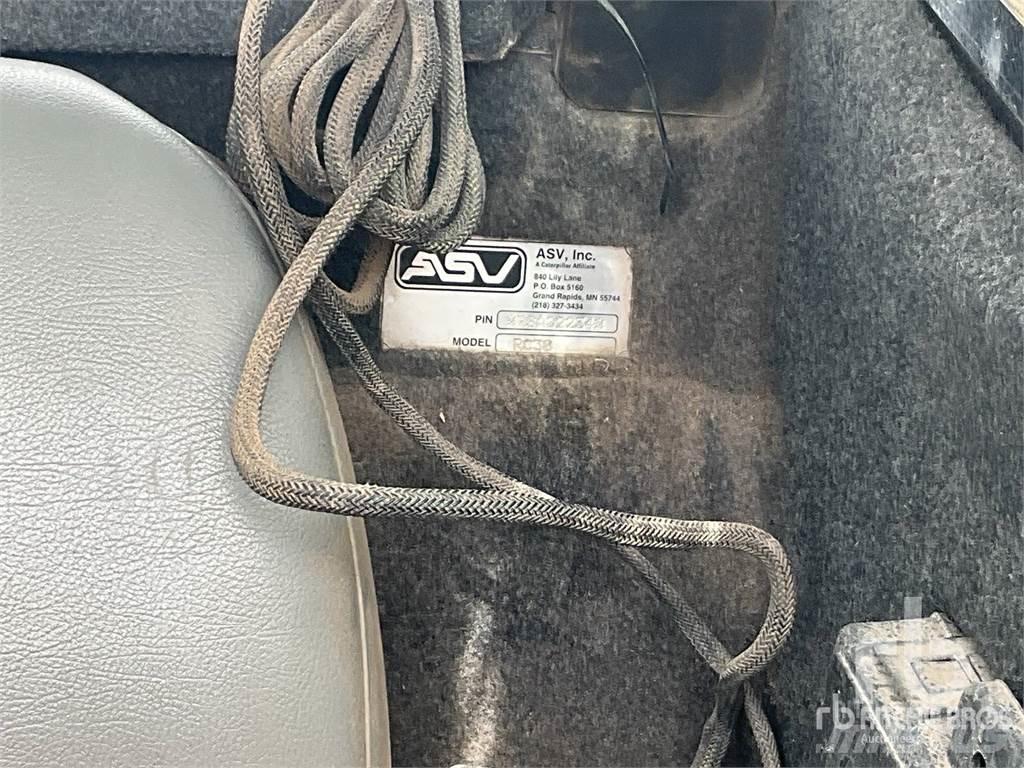 ASV RC30 Skid steer mini utovarivači
