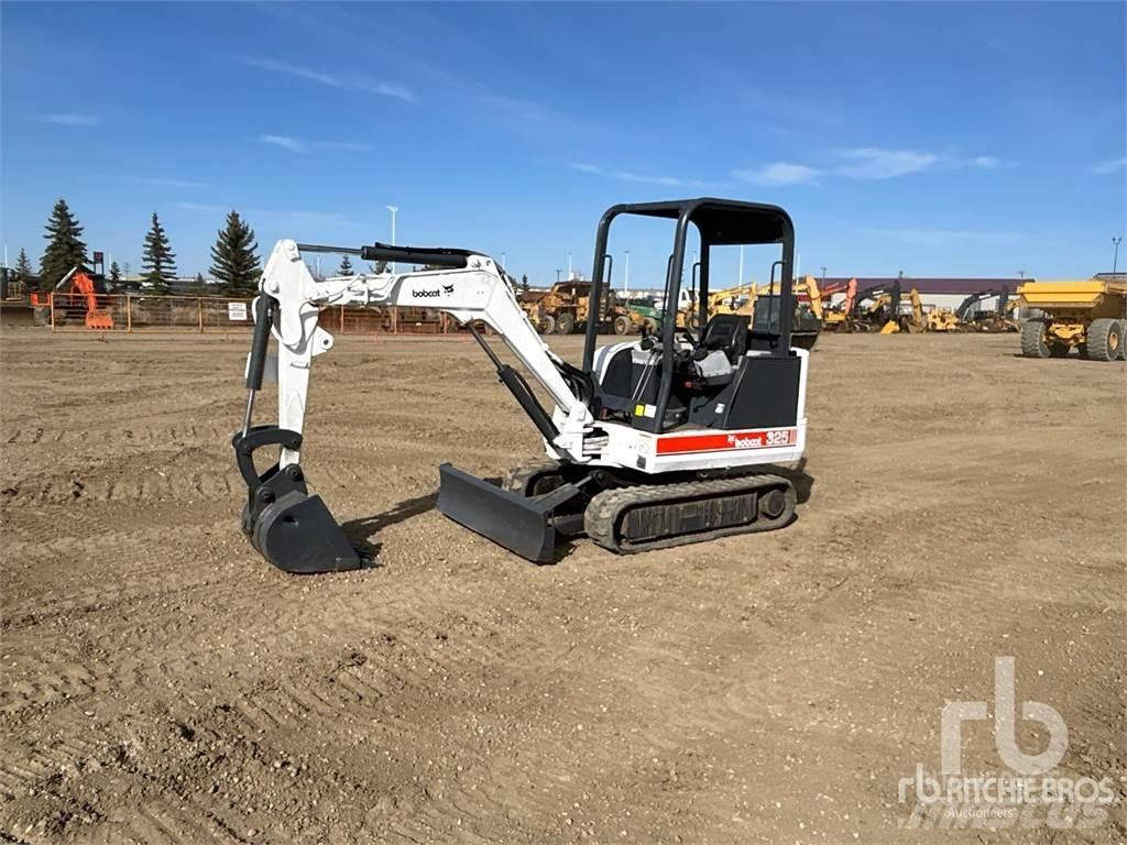Bobcat 325 Mini bageri < 7t