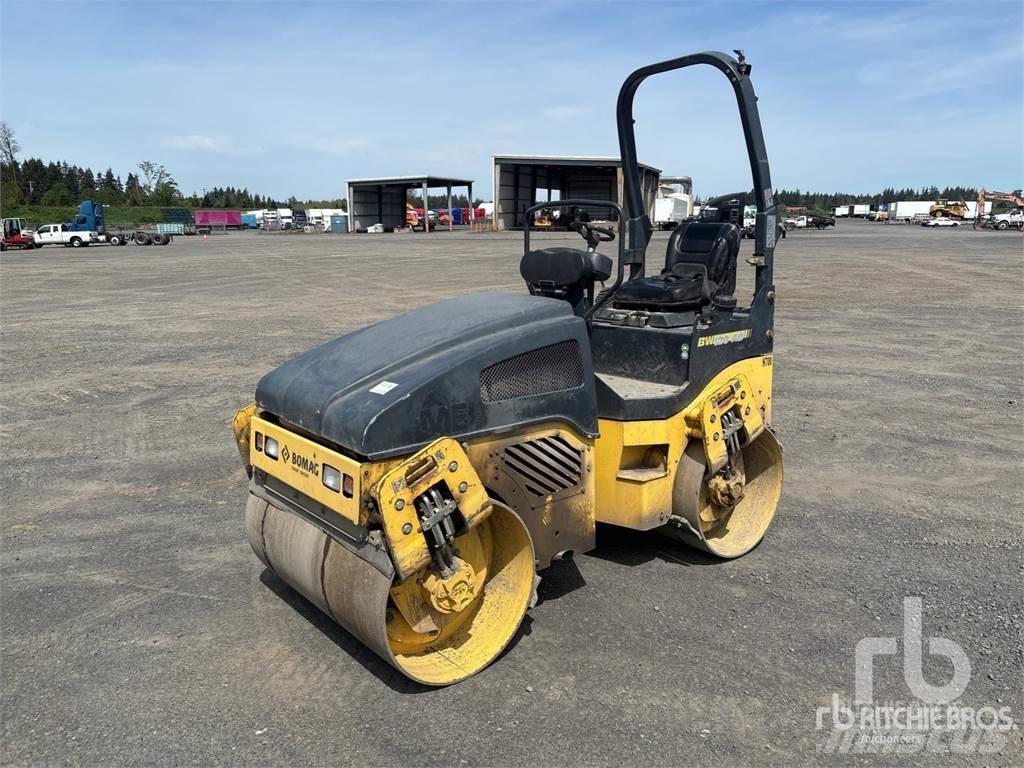 Bomag BW120AD-4 Valjci sa duplim bubnjem