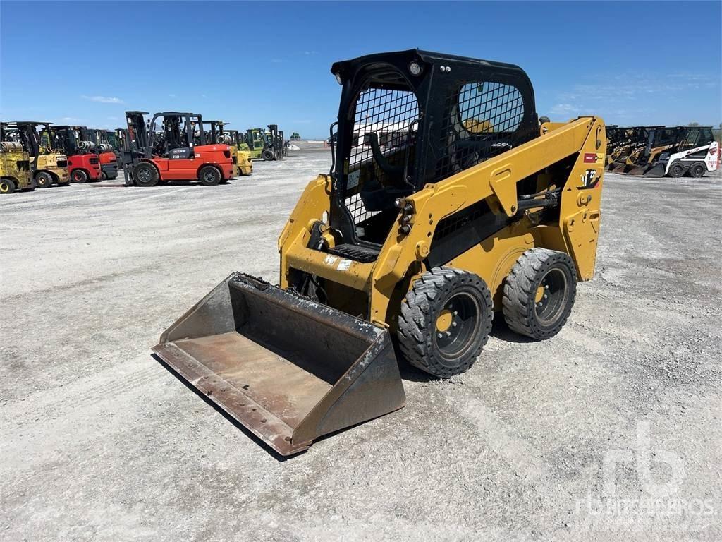 CAT 226D C1-H2 Skid steer mini utovarivači