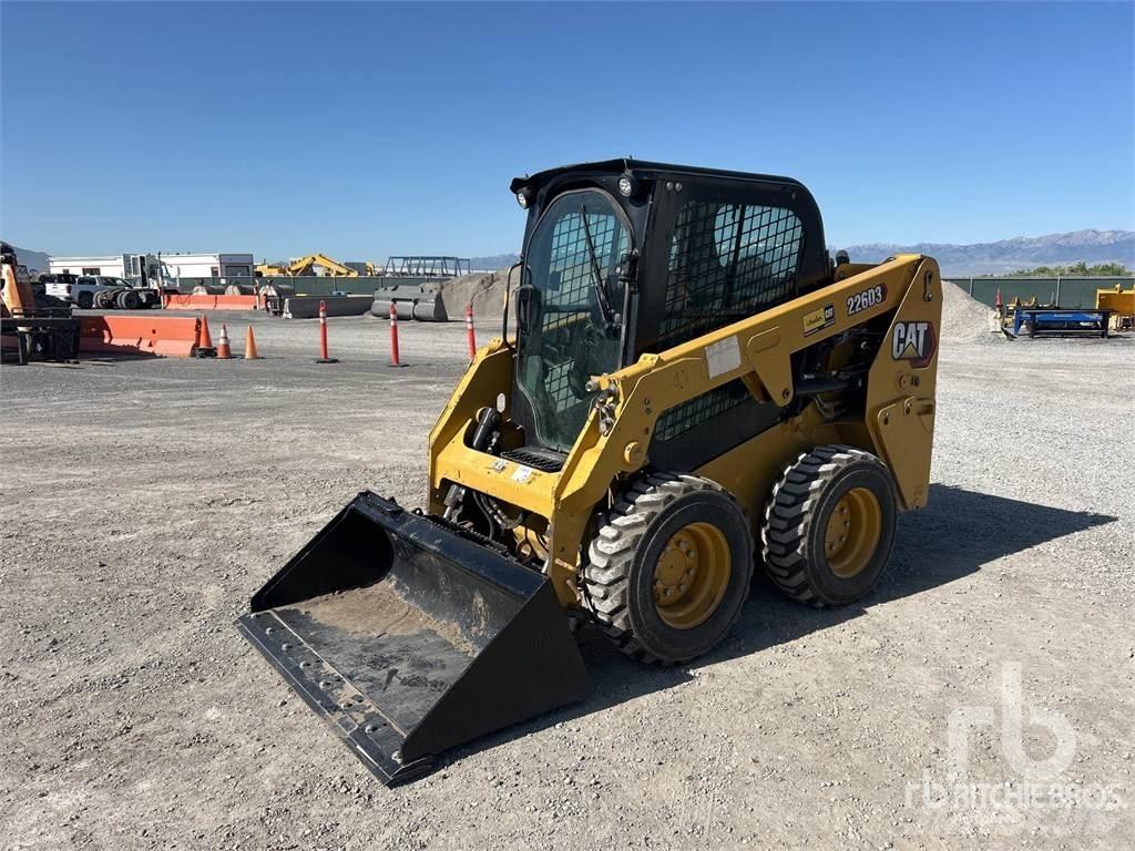 CAT 226D3 Skid steer mini utovarivači