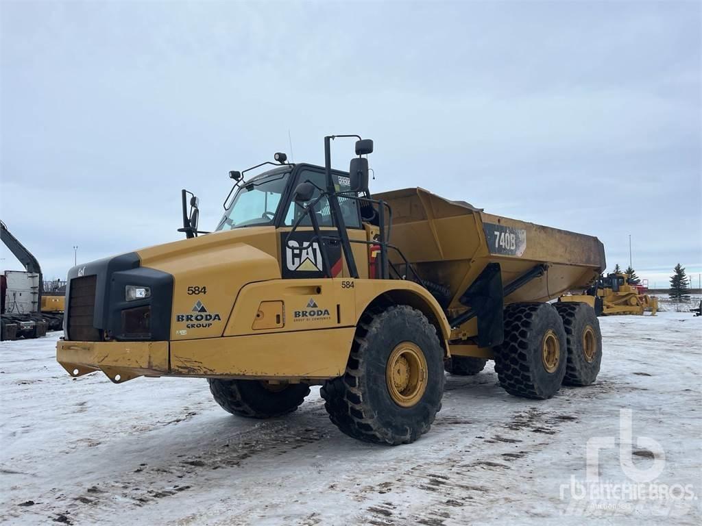 CAT 740B Zglobni damperi