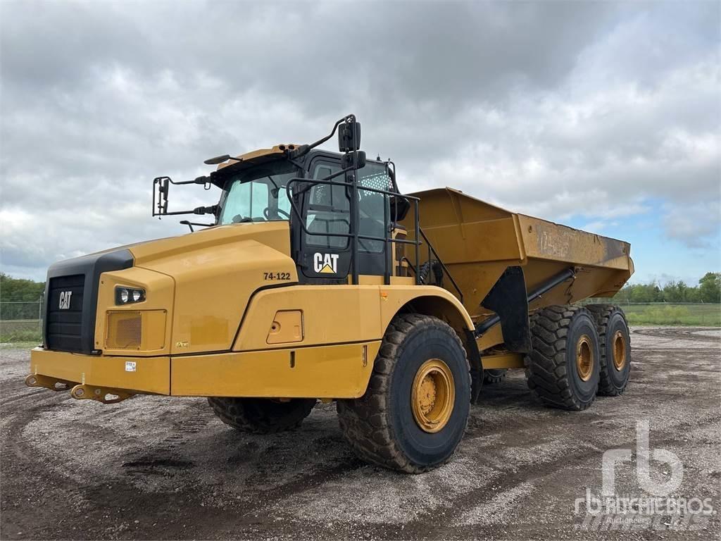 CAT 745 Zglobni damperi