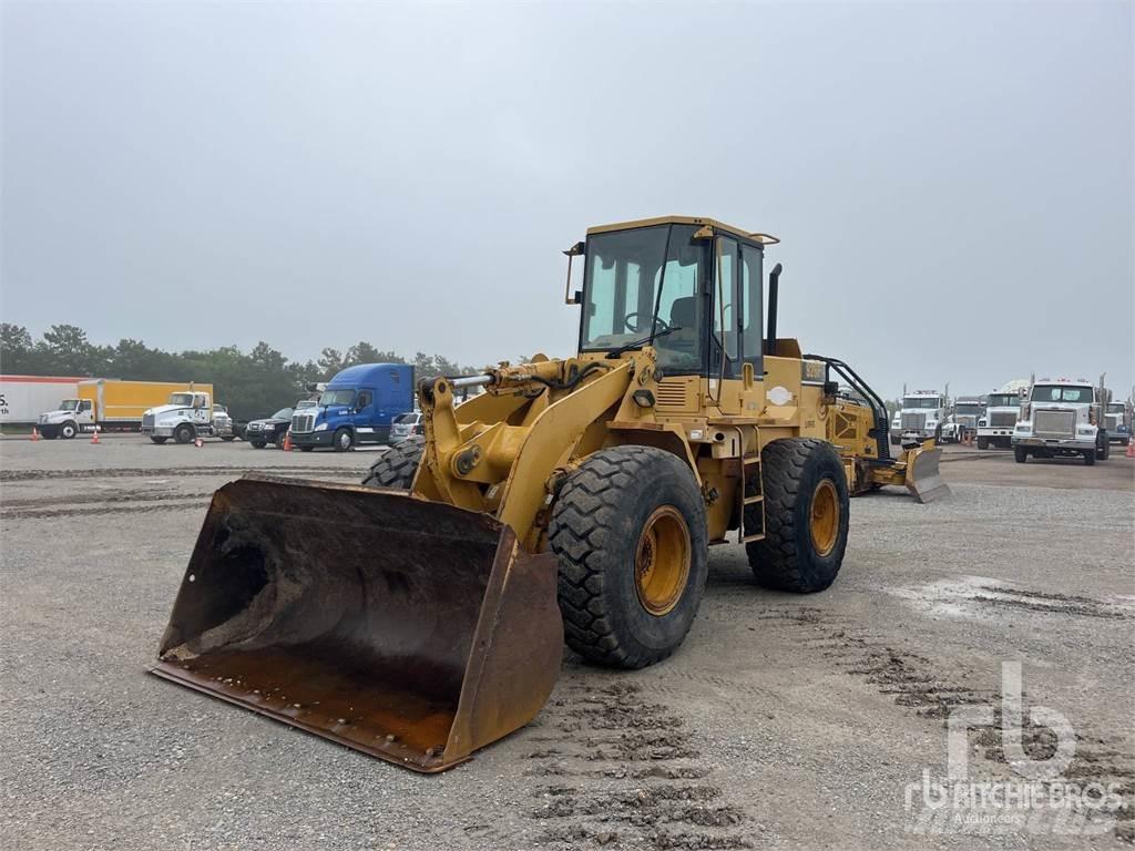CAT 928F Utovarivači na točkove