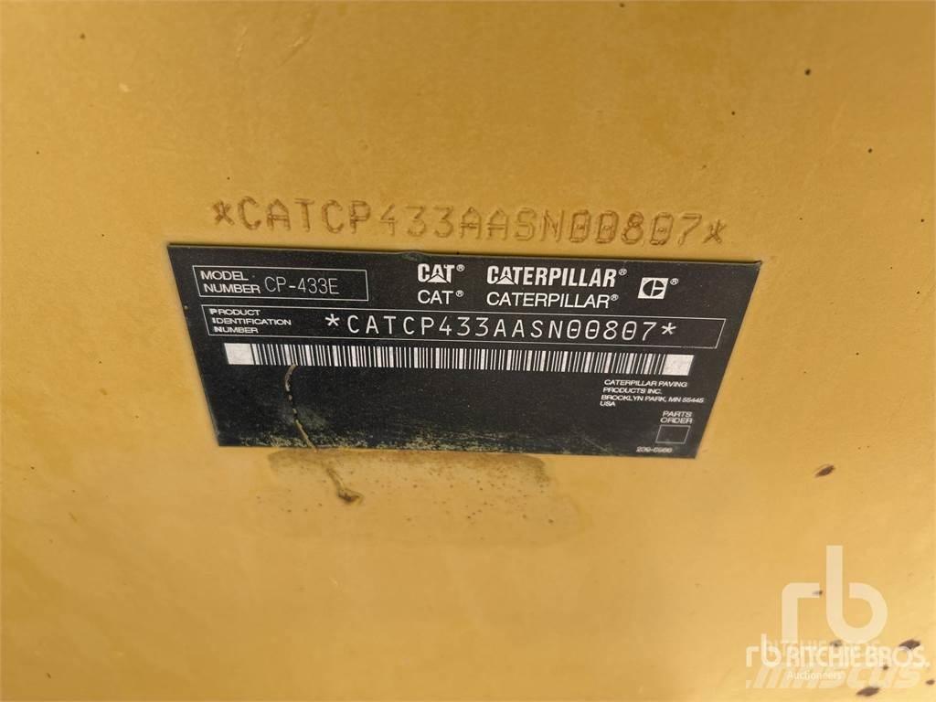 CAT CP433E Kompaktori otpada