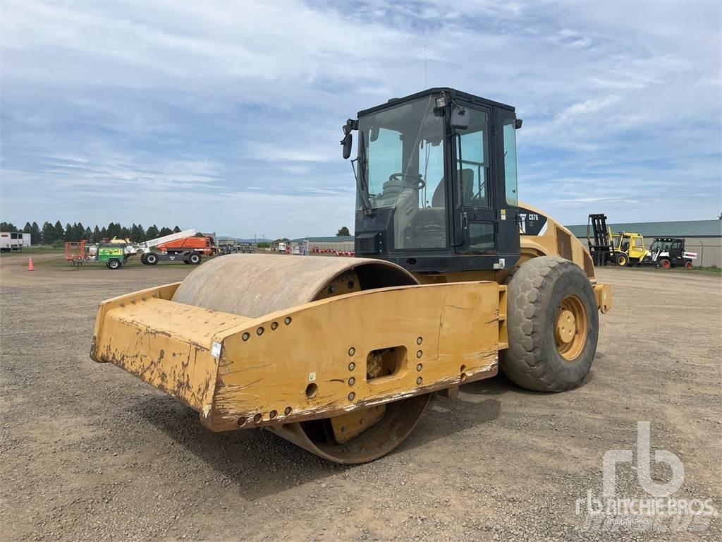 CAT CS76XT Nabijači zemlje