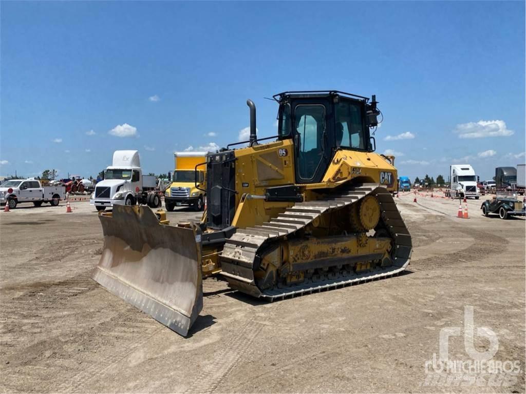 CAT D5 Buldožeri guseničari