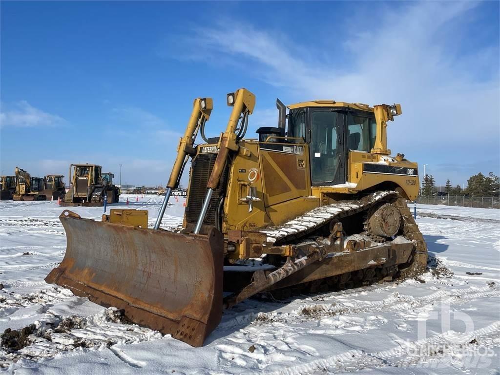 CAT D8T Buldožeri guseničari