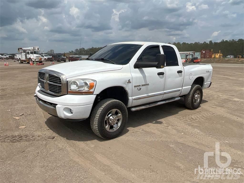 Dodge RAM 2500 Pik up kamioni