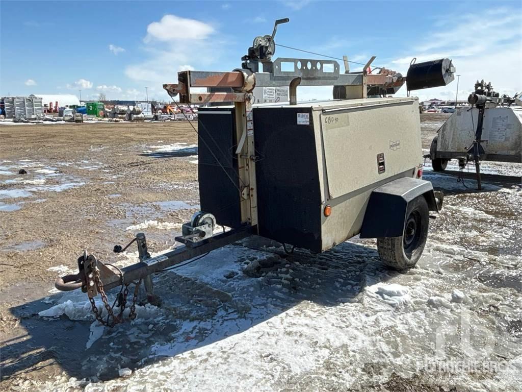 Doosan L20 Rasvetni stubovi
