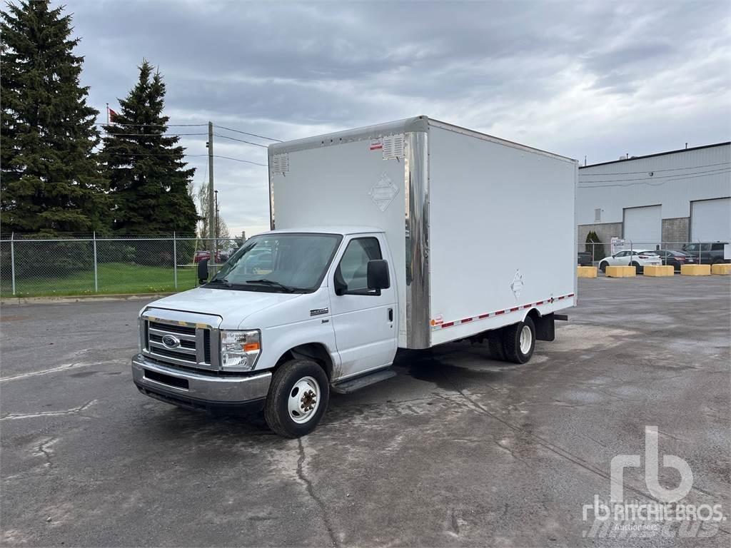 Ford E-450 Dostavna vozila / kombiji