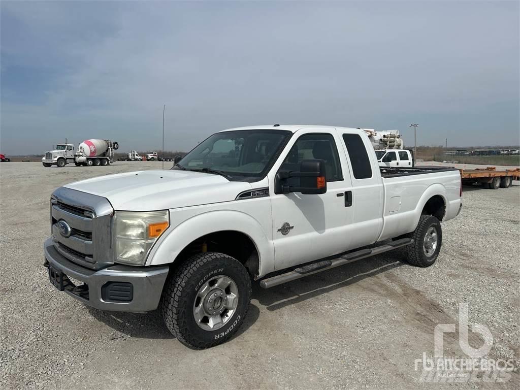 Ford F-250 Pik up kamioni