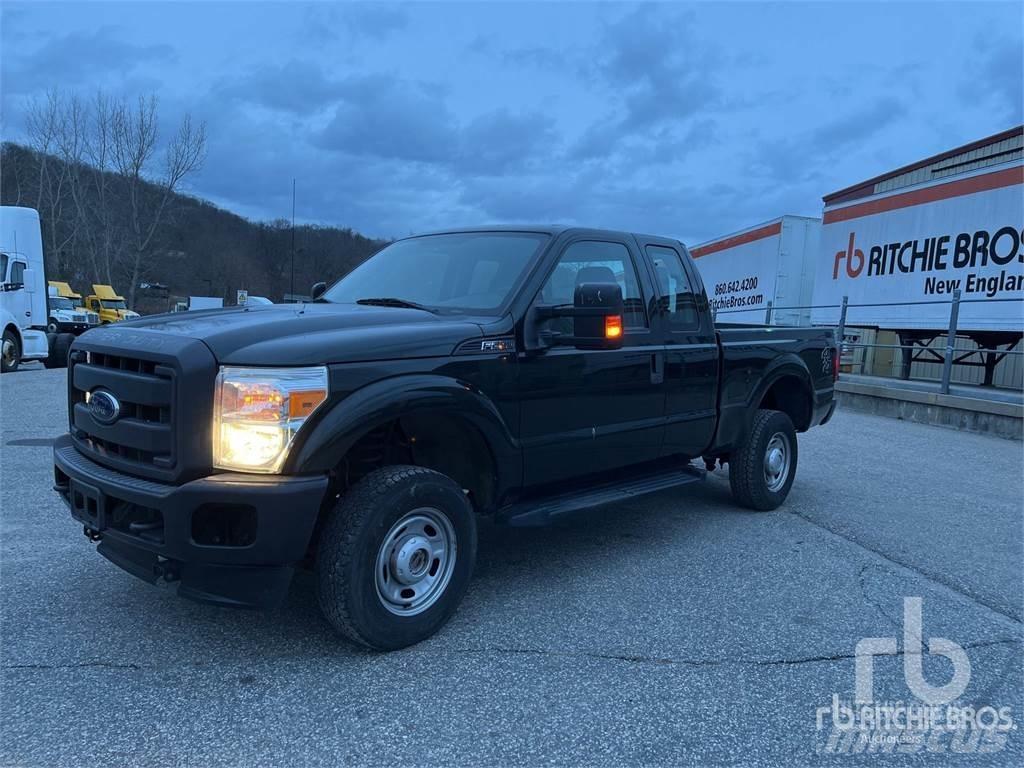 Ford F-250 Pik up kamioni