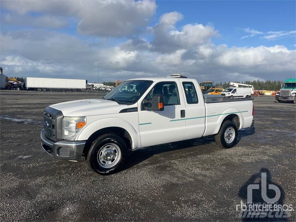 Ford F-250 Pik up kamioni