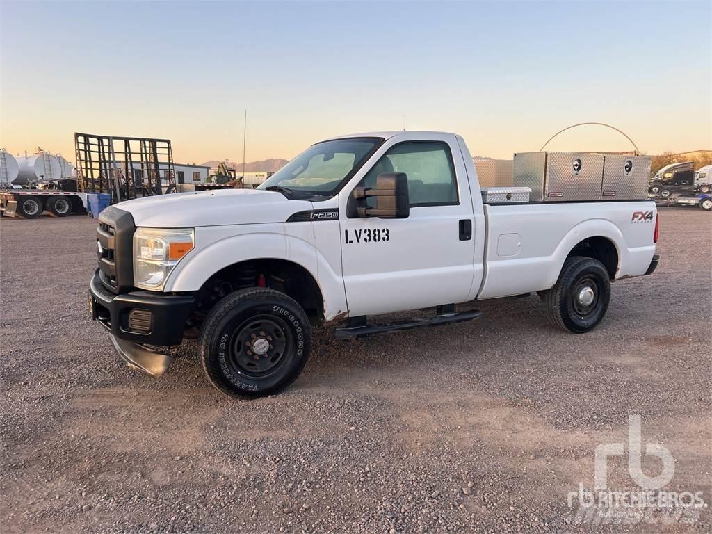 Ford F-250 Pik up kamioni