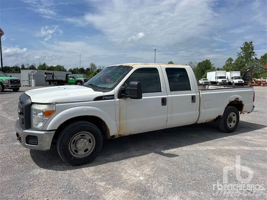 Ford F-250 Pik up kamioni