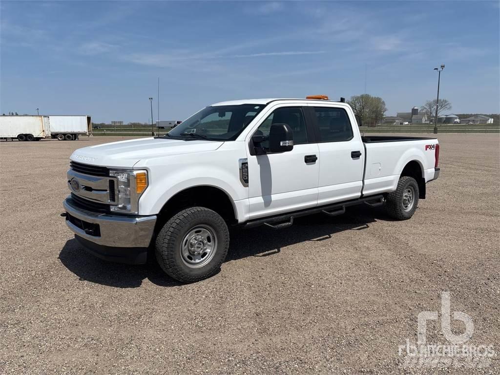 Ford F-250 Pik up kamioni